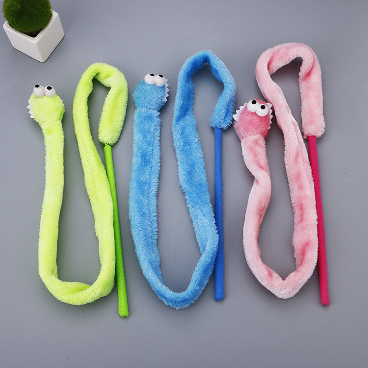 Leuk Duurzaam Cat Toy Teaser Snake Shape Kitten-Pluchetoverstokje 31g