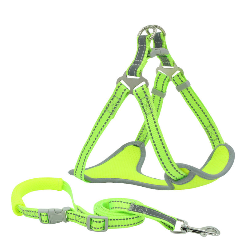 In te ademen van de de Borstriem van Mesh Reflective Leash And Collar vastgestelde de Tractie Vastgestelde Halsband en Leibanduitrusting