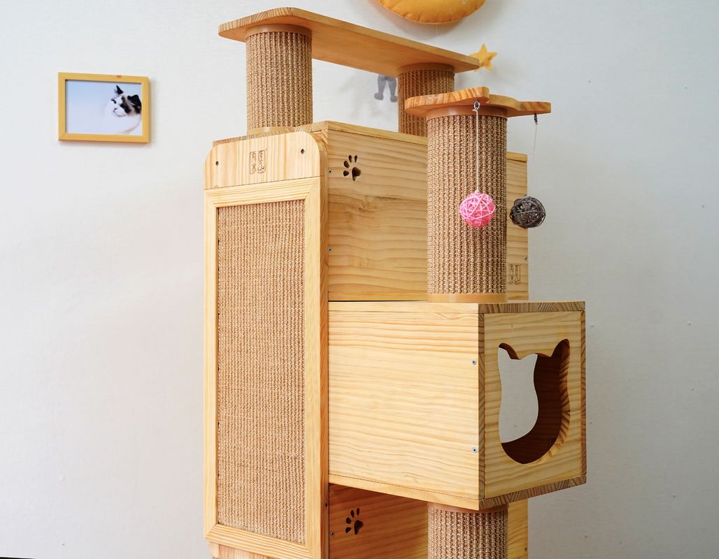 Veiligheid Luxecat climbing tree tower